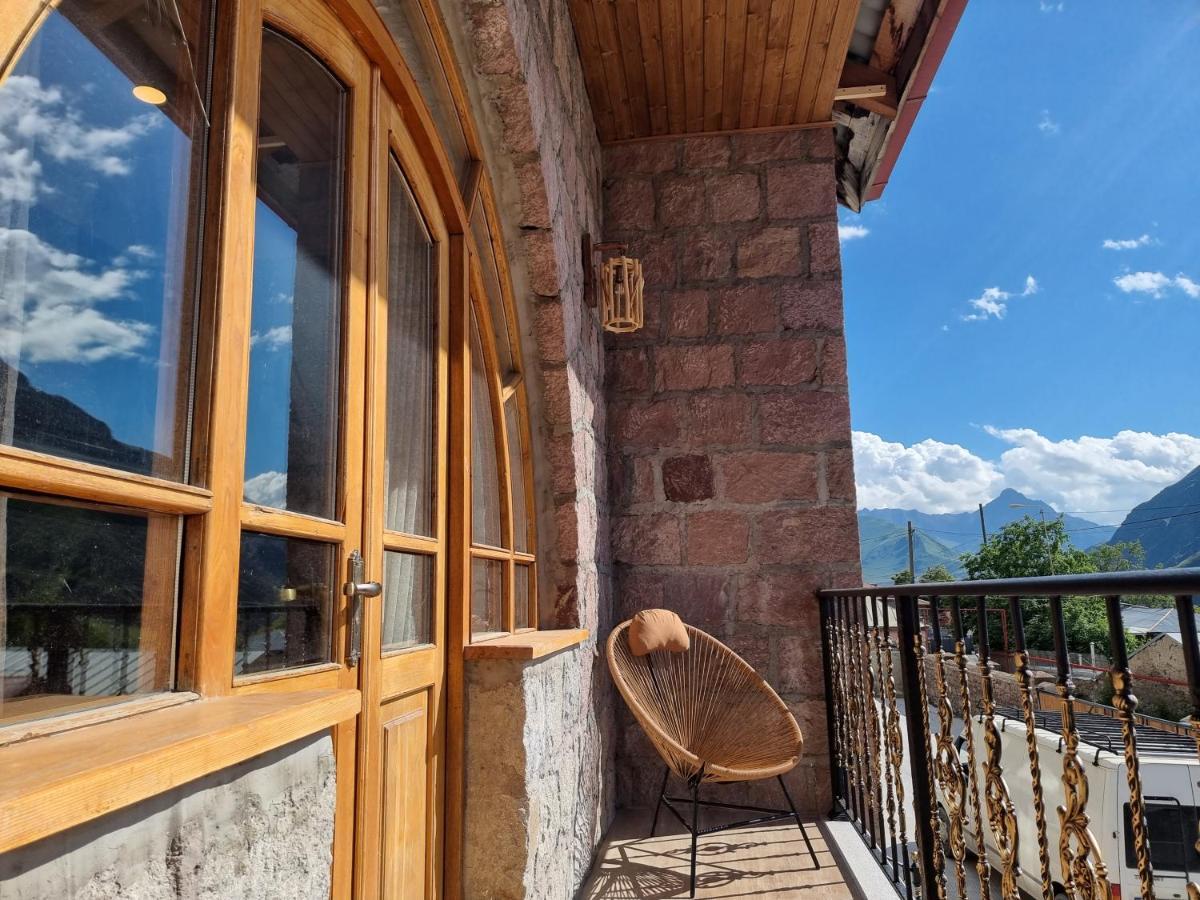 Hotel Graf Kazbegi Exterior foto
